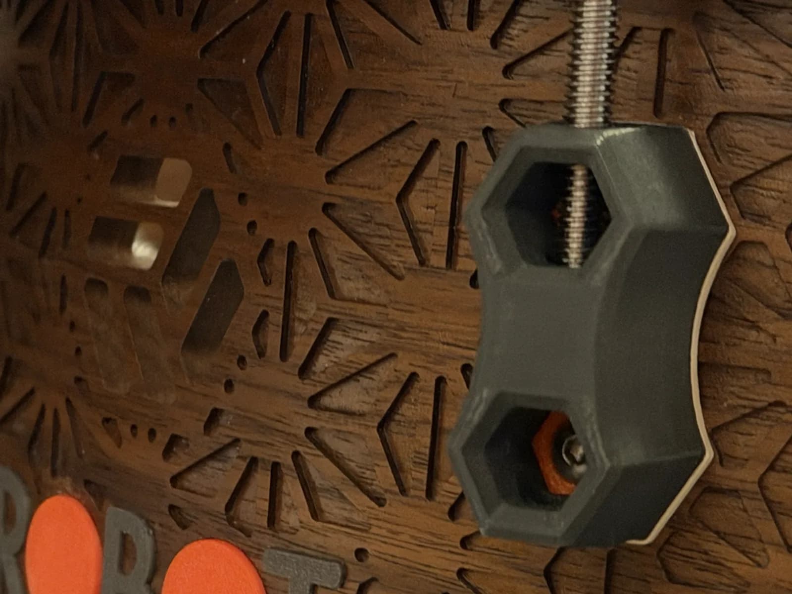 Robot Lug One hardware mounted over patterned shell geometry.